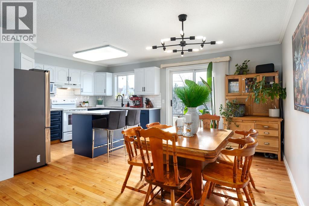 1533 11 Street Sw, Calgary, Alberta  T2R 1R3 - Photo 6 - A2282269