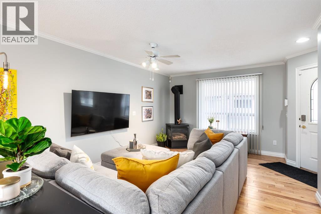 1533 11 Street Sw, Calgary, Alberta  T2R 1R3 - Photo 4 - A2282269