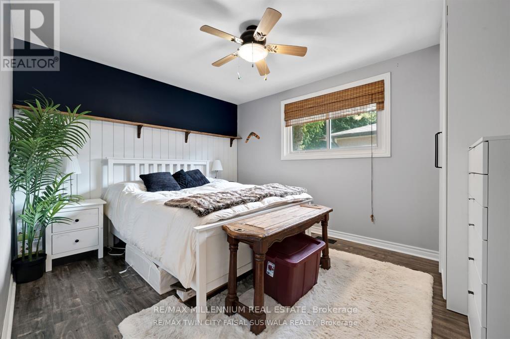 Upper - 158 Coach Hill Drive, Kitchener, Ontario  N2E 1P4 - Photo 12 - X12766434