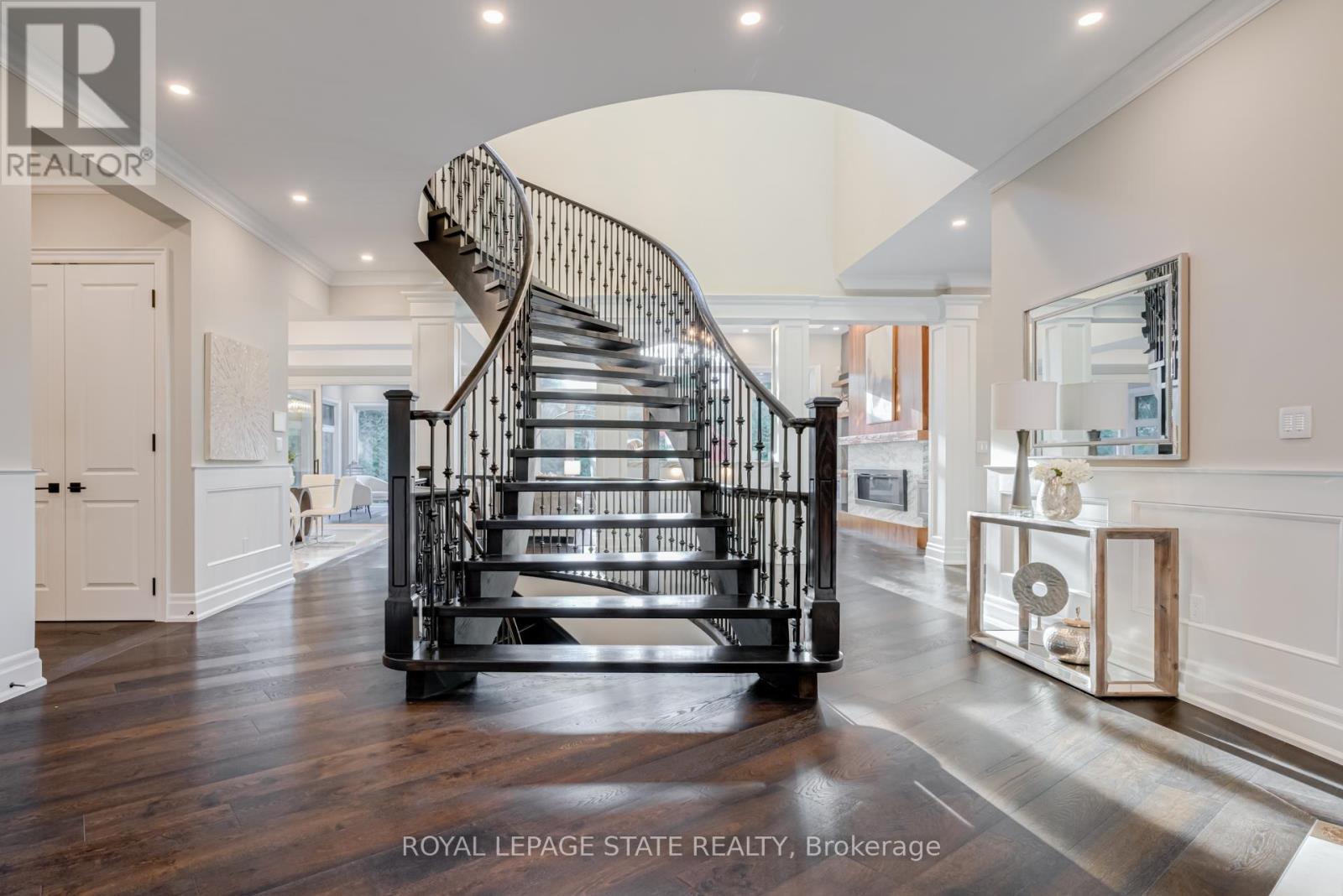 126 Mcgregor Crescent, Hamilton, Ontario  L9G 1B5 - Photo 6 - X12766468