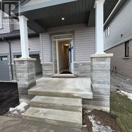 58 Sanderson Drive, Kawartha Lakes, Ontario  K9V 0S8 - Photo 3 - X12766522