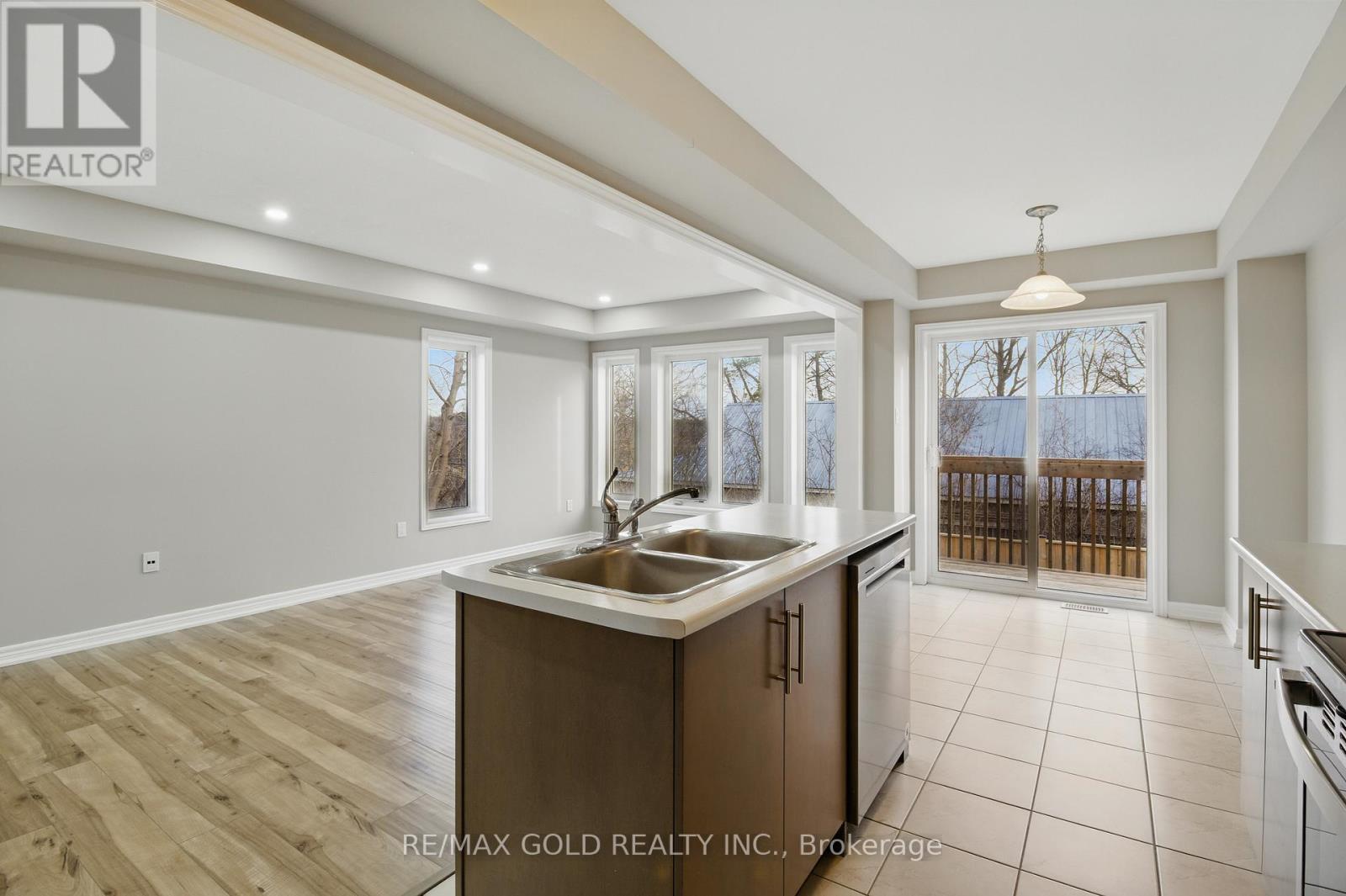 28 - 755 Linden Drive, Cambridge, Ontario  N3H 0E4 - Photo 14 - X12766542