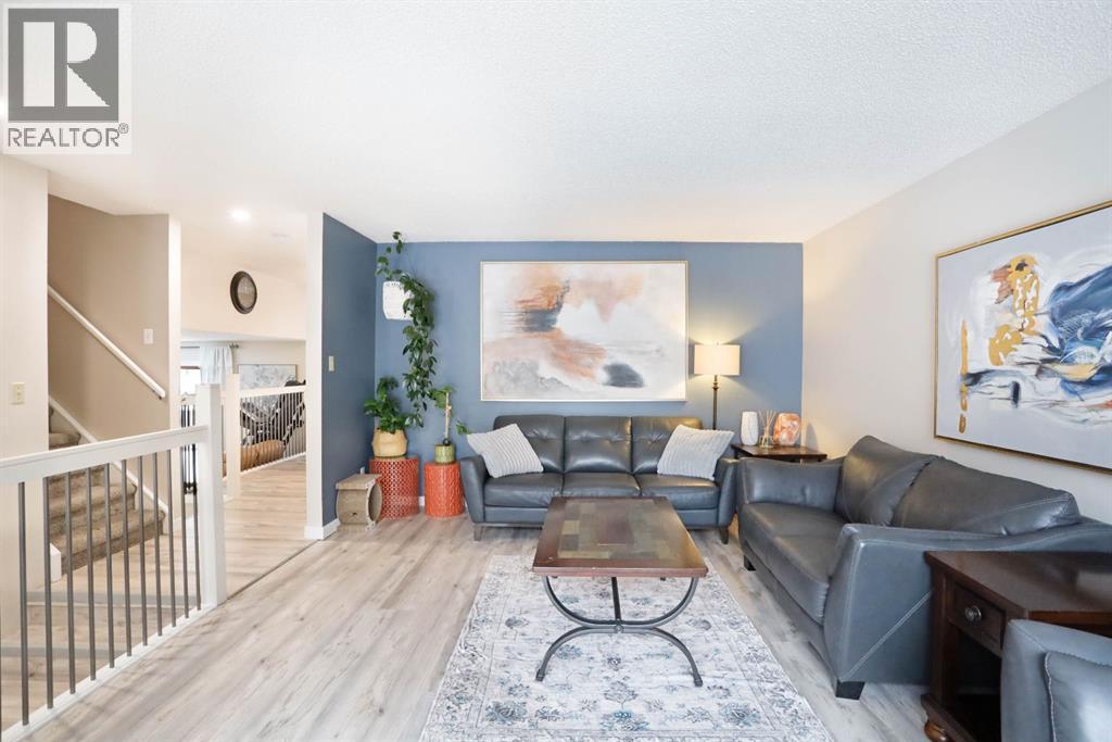 5 Fairview Crescent E, Brooks, Alberta  T1R 0N7 - Photo 6 - A2280392