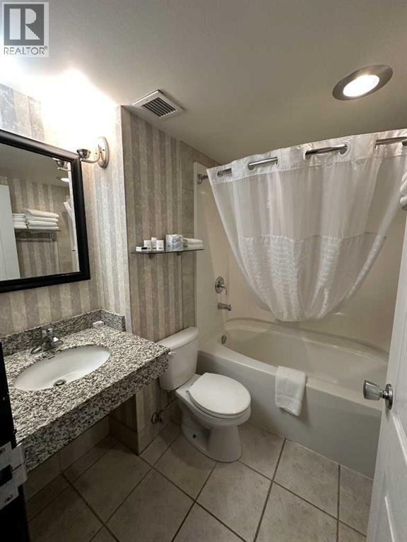 954 7 Street, Medicine Hat, Alberta  T1A 7R7 - Photo 7 - A2283807