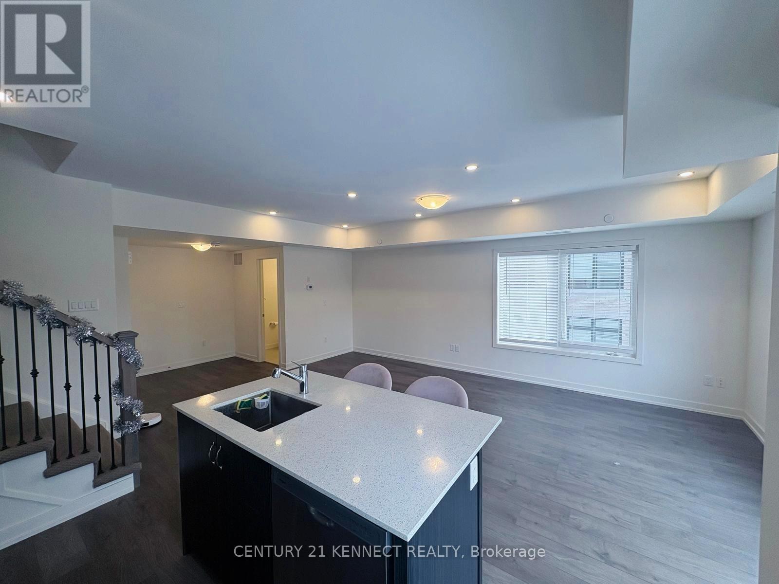 1406 - 56 Elizabeth Street S, Richmond Hill (Mill Pond), Ontario  L4C 5W2 - Photo 5 - N12689716