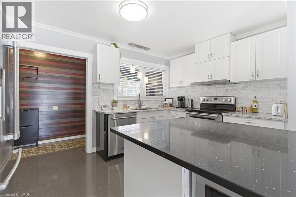 5773 Belmont Avenue, Niagara Falls, Ontario  L2H 1J8 - Photo 4 - 40803541