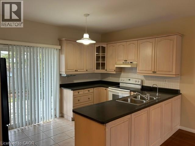 20 Kitty Murray Lane Unit# 20, Ancaster, Ontario  L9K 1L7 - Photo 3 - 40803504