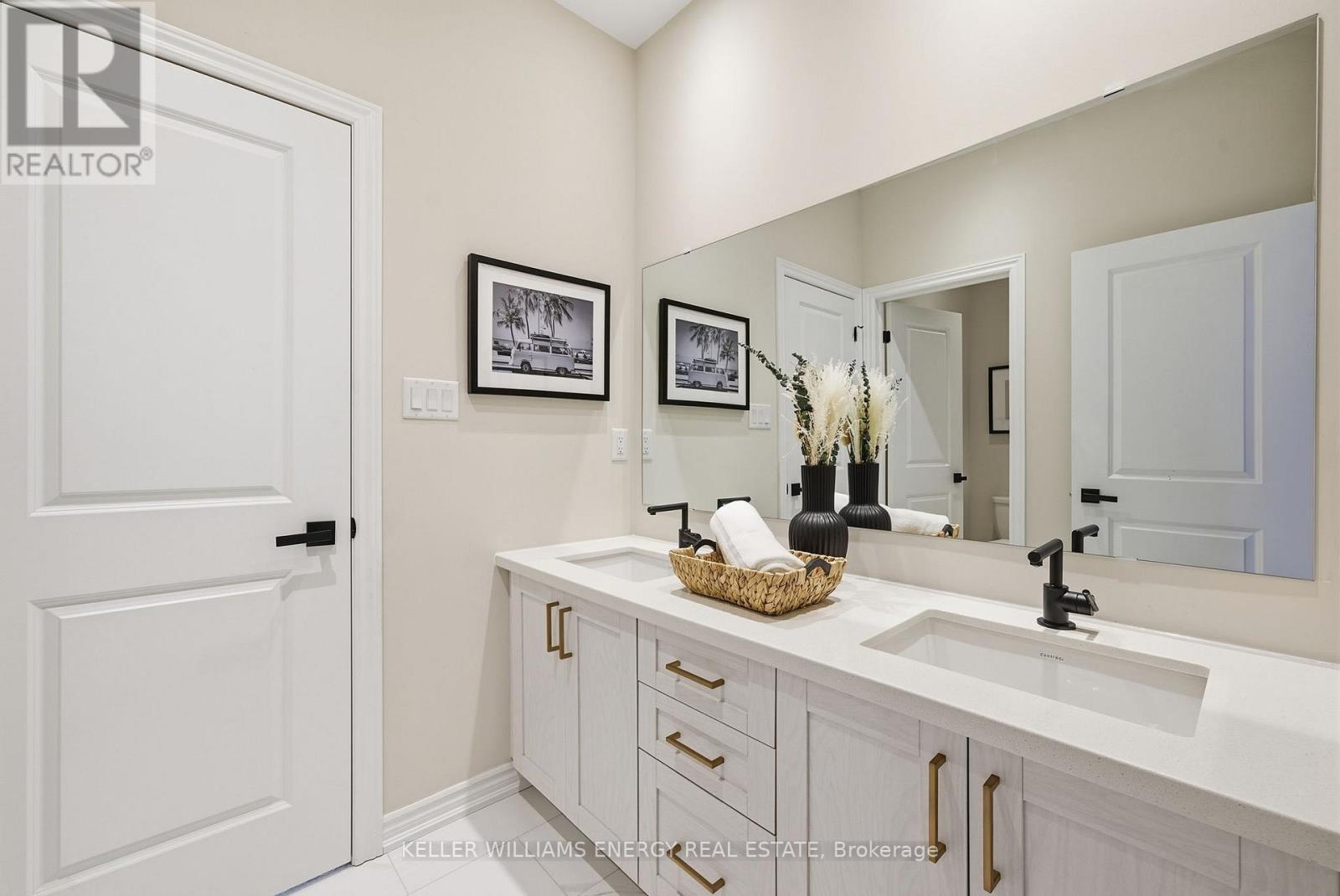 44 Priory Drive, Whitby, Ontario  L1P 0L1 - Photo 33 - E12766570