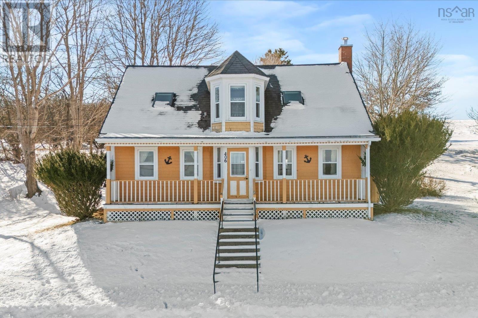 406 Kingsburg Road, Lower Rose Bay, Nova Scotia  B0J 2X0 - Photo 2 - 202602302