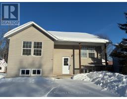 4A CREIGHTON DRIVE, Loyalist, Ontario