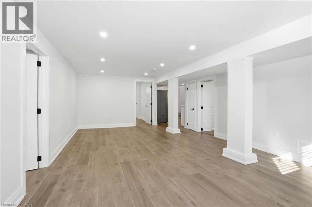 92 South Bend Road W Unit# Lower, Hamilton, Ontario  L9C 1N1 - Photo 15 - 40791540