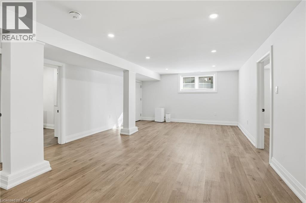 92 South Bend Road W Unit# Lower, Hamilton, Ontario  L9C 1N1 - Photo 14 - 40791540