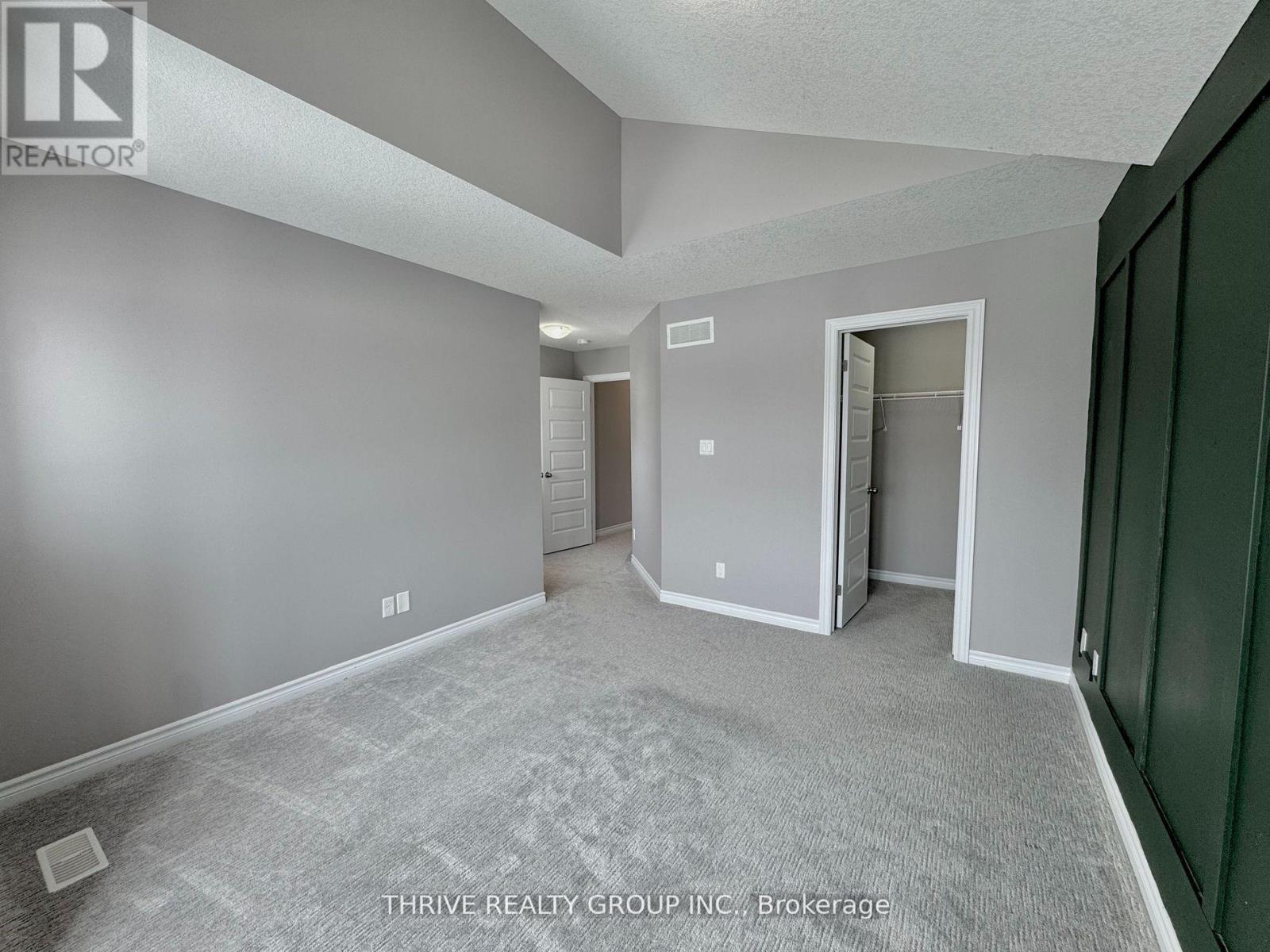 Upper - 2043 Cedarpark Drive, London North, Ontario  N5X 0N2 - Photo 15 - X12766626