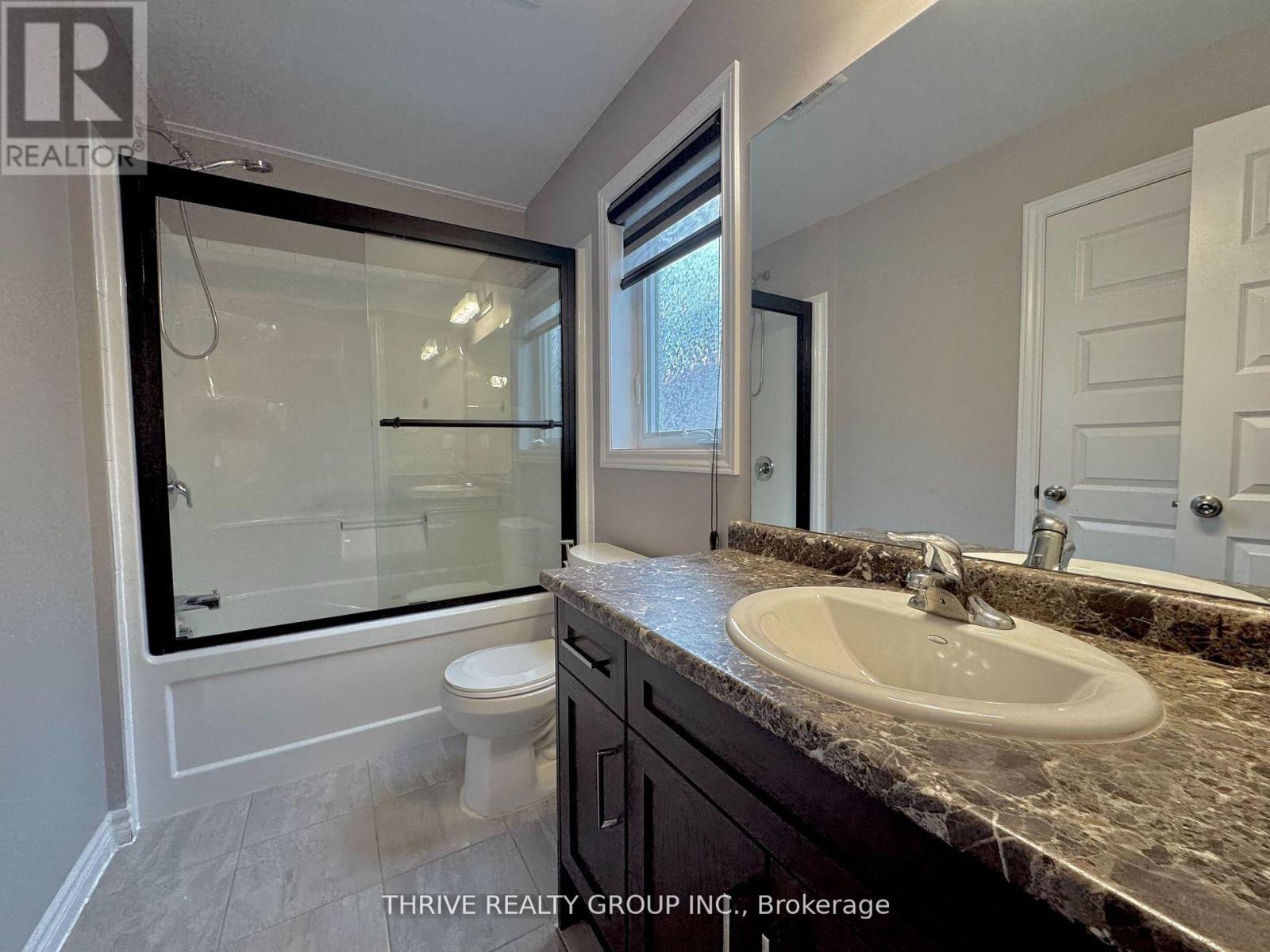 Upper - 2043 Cedarpark Drive, London North, Ontario  N5X 0N2 - Photo 24 - X12766626