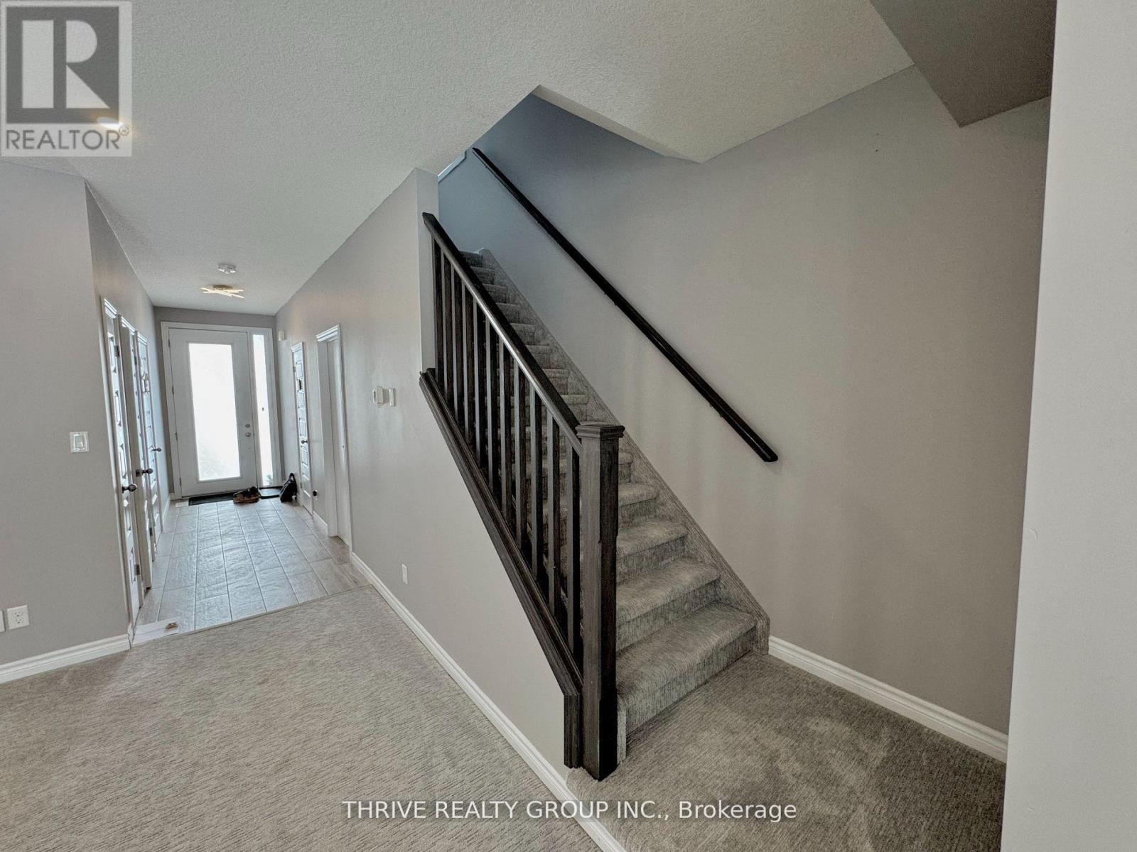 Upper - 2043 Cedarpark Drive, London North, Ontario  N5X 0N2 - Photo 29 - X12766626