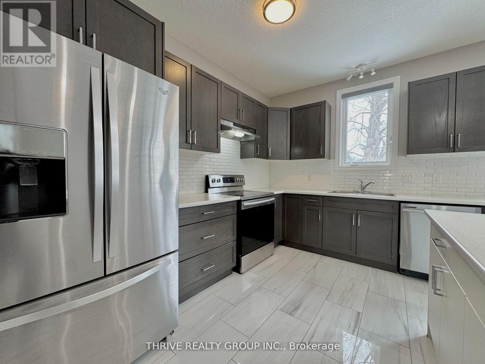 Upper - 2043 Cedarpark Drive, London North, Ontario  N5X 0N2 - Photo 6 - X12766626