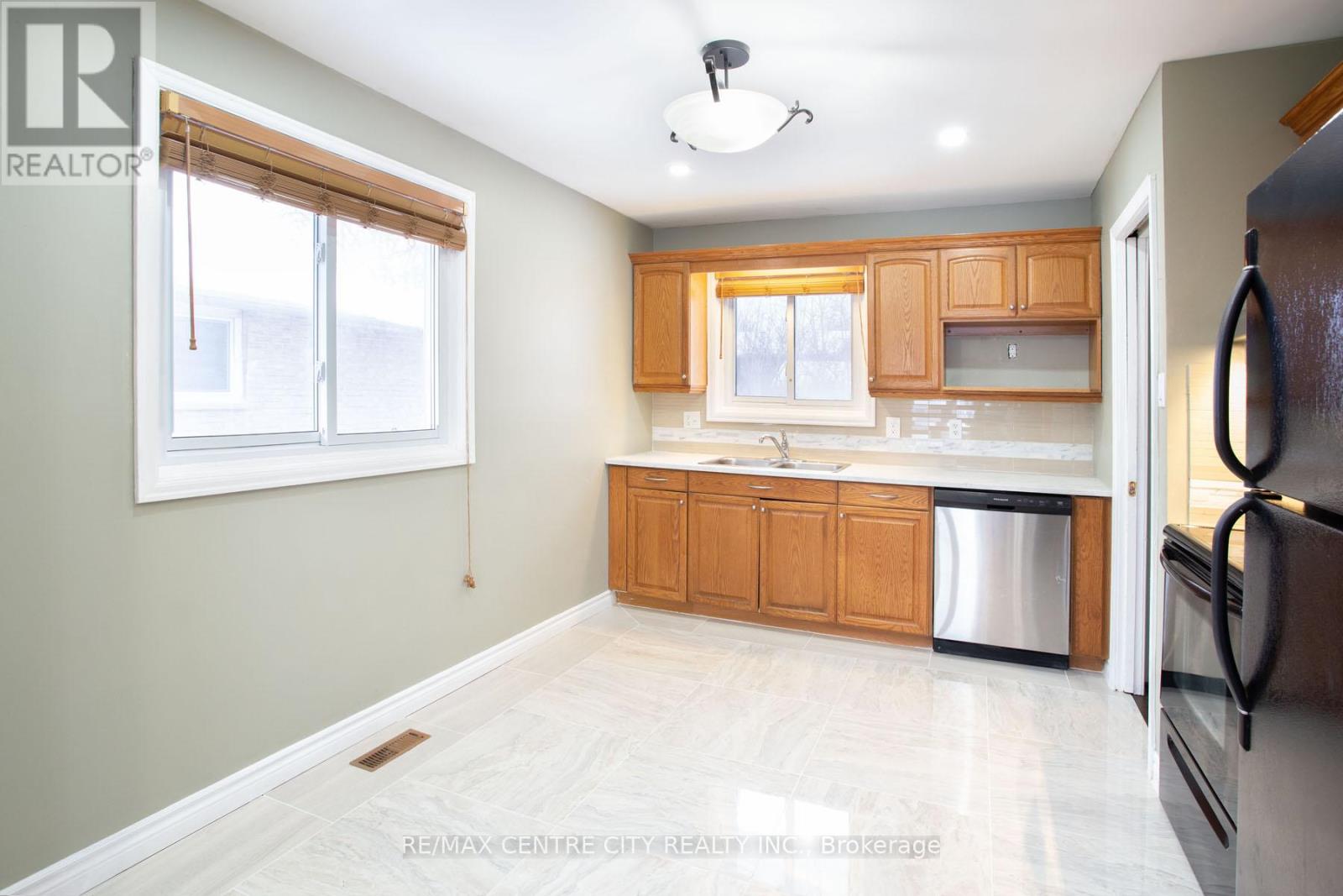 89 Alayne Crescent, London South, Ontario  N6E 2A2 - Photo 11 - X12766630