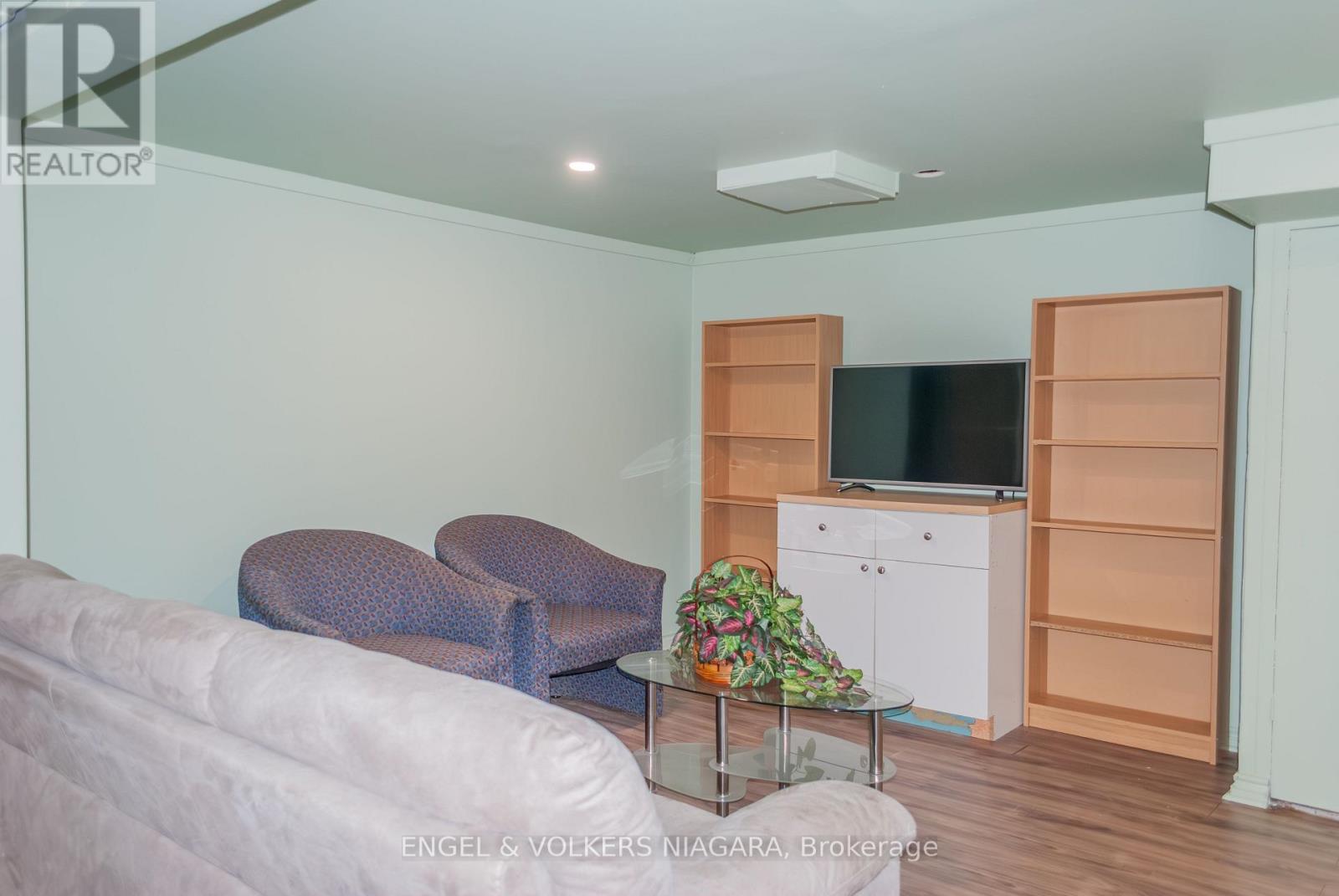 Lower Level - 6708 Oneil Street, Niagara Falls, Ontario  L2J 1N2 - Photo 5 - X12713820