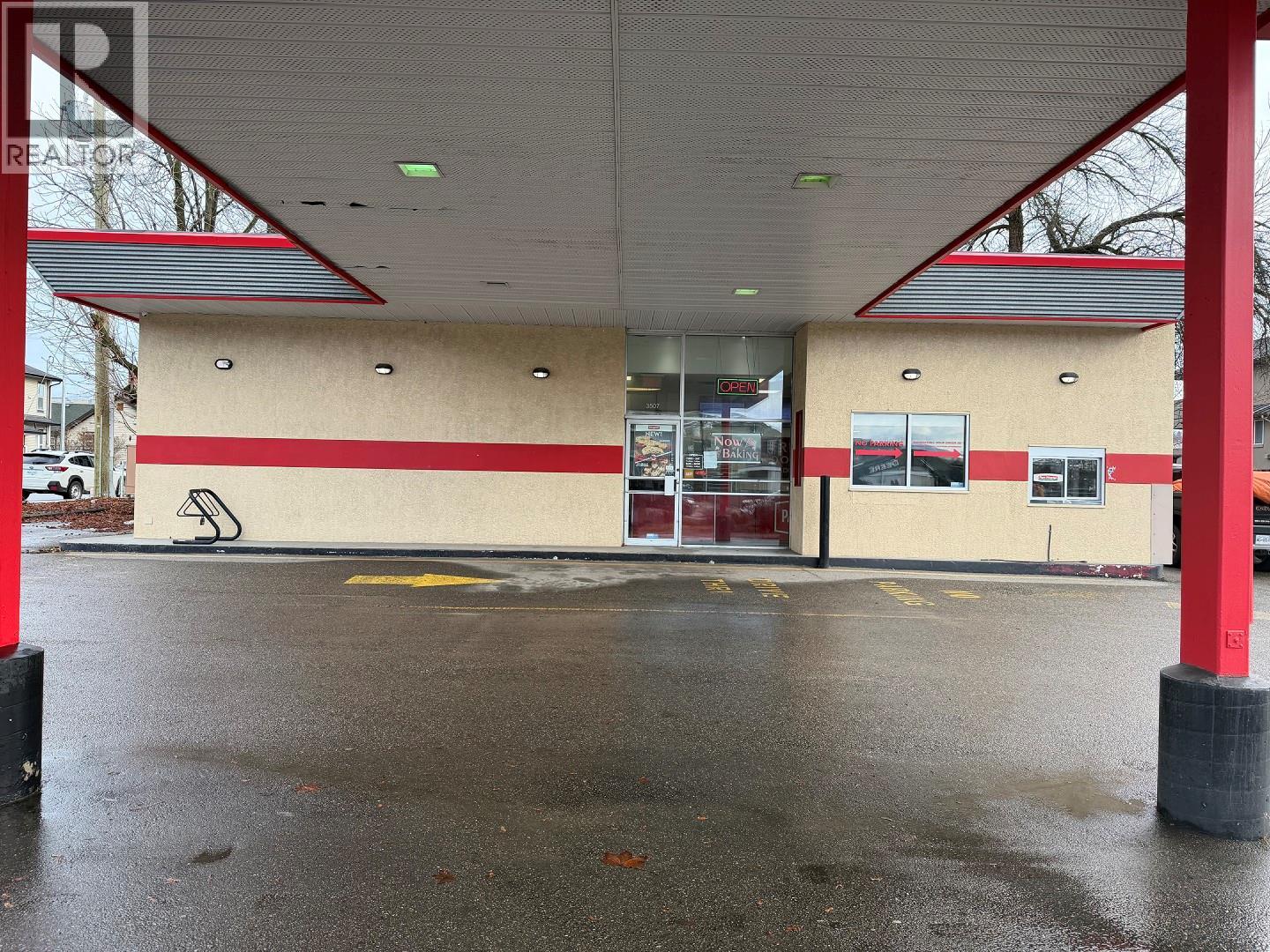 3507 32 Street, Vernon, British Columbia  V3R 5P8 - Photo 2 - 10375082