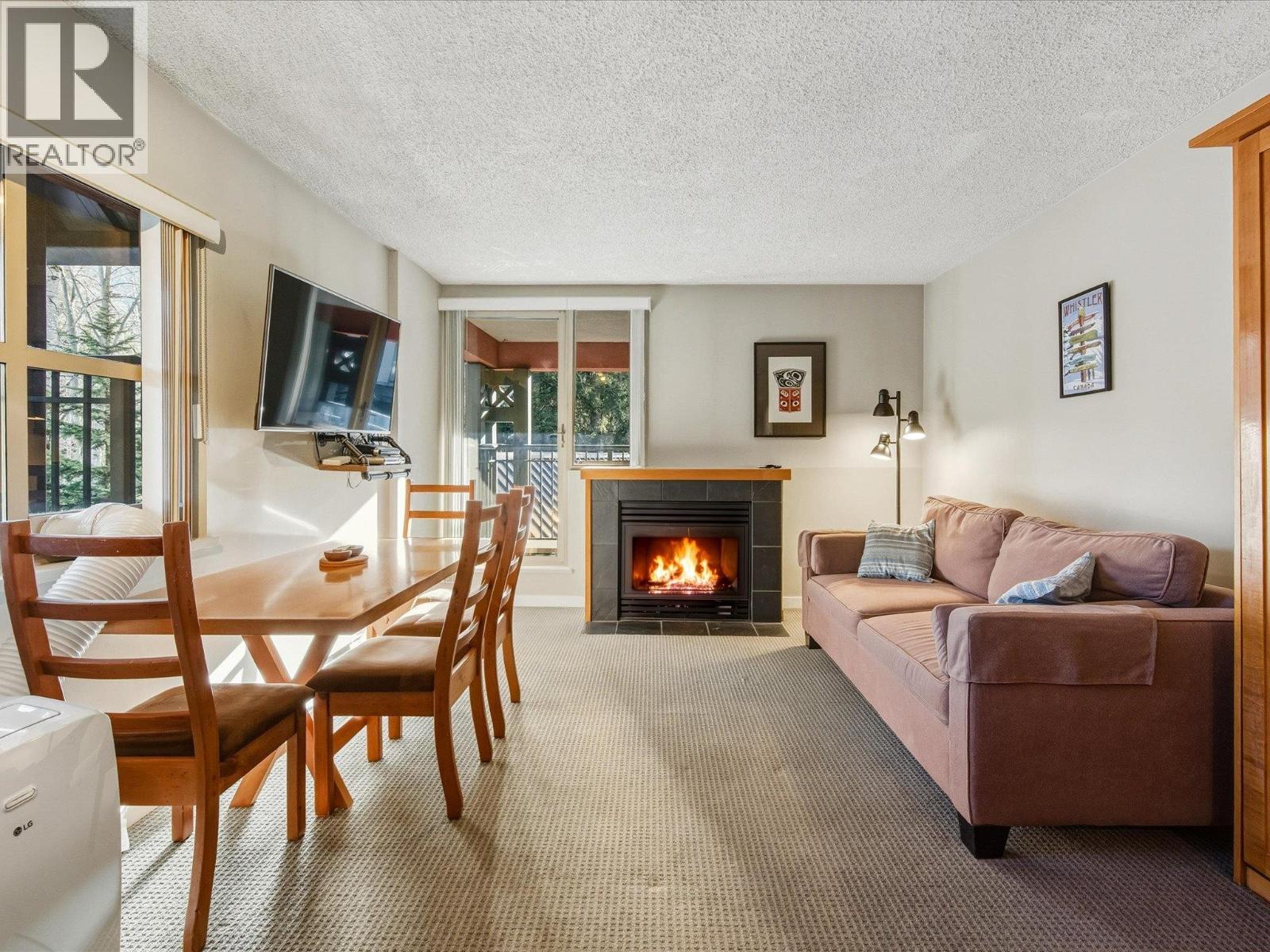 3308 4295 Blackcomb Way, Whistler, British Columbia  V8E 0X2 - Photo 2 - R3087389