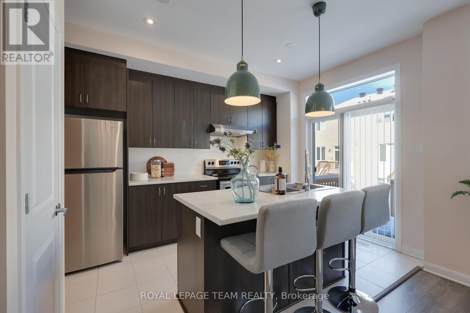 1021 Speedvale Court, Ottawa, Ontario  K2T 0P4 - Photo 21 - X12766494