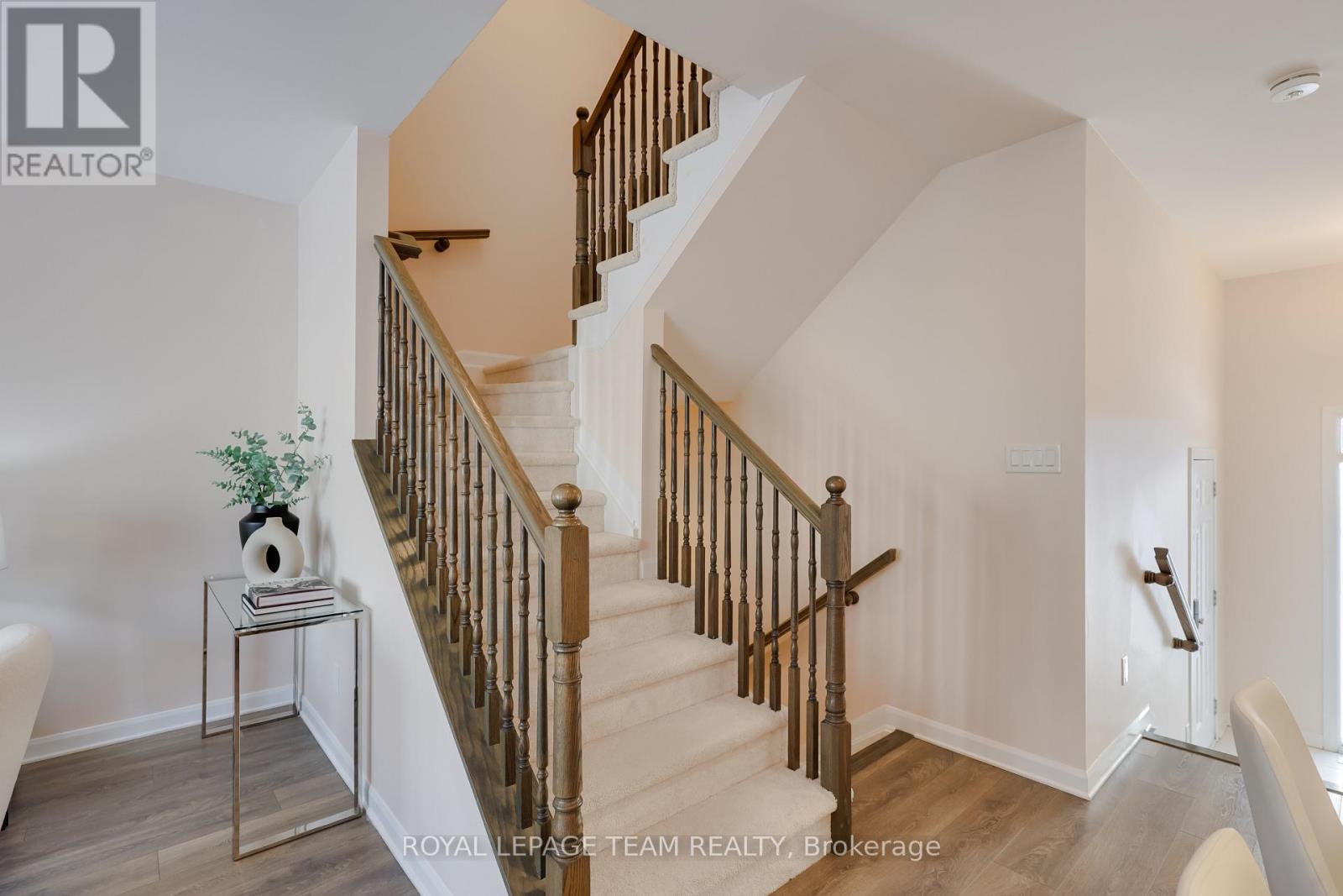 1021 Speedvale Court, Ottawa, Ontario  K2T 0P4 - Photo 25 - X12766494