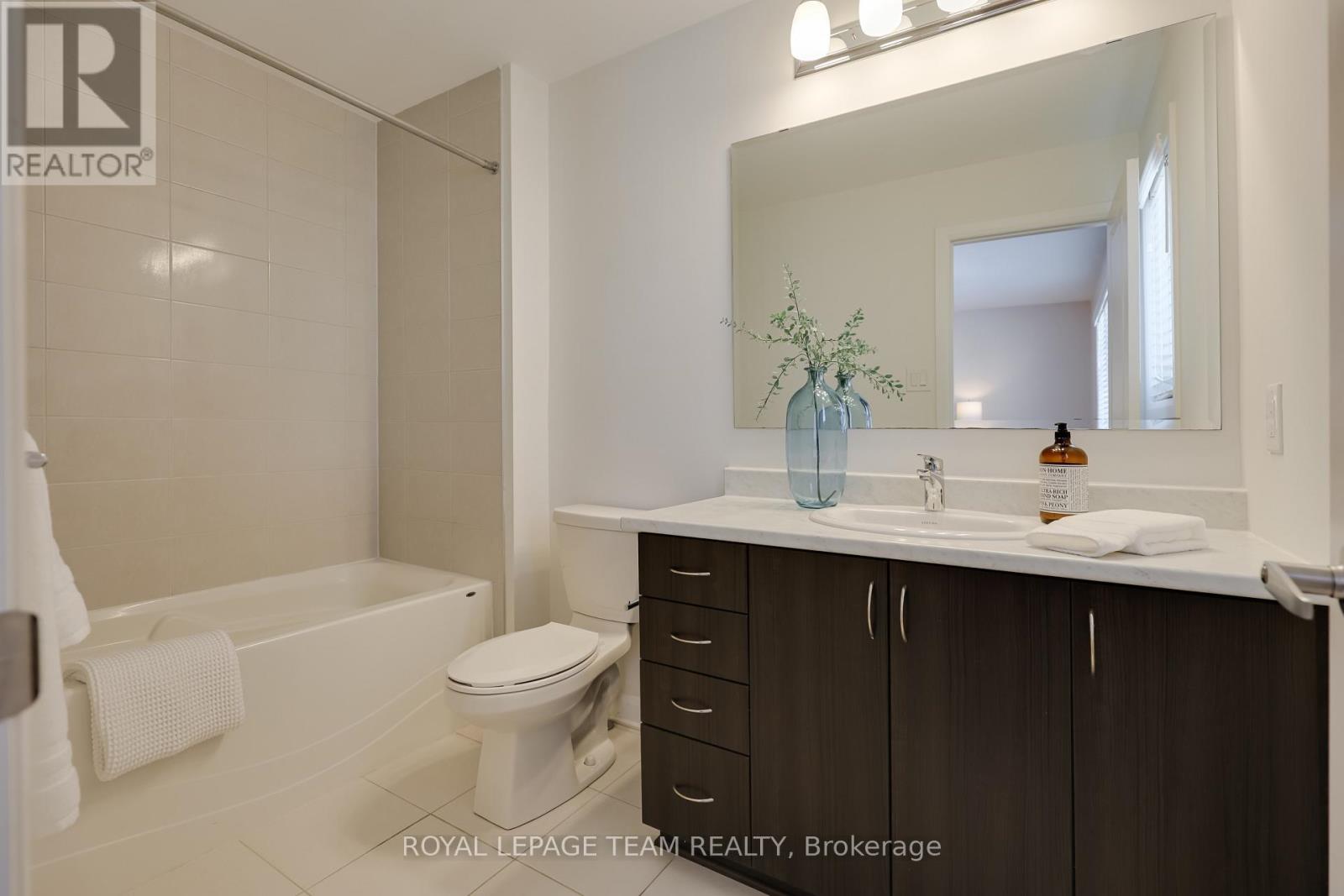 1021 Speedvale Court, Ottawa, Ontario  K2T 0P4 - Photo 34 - X12766494