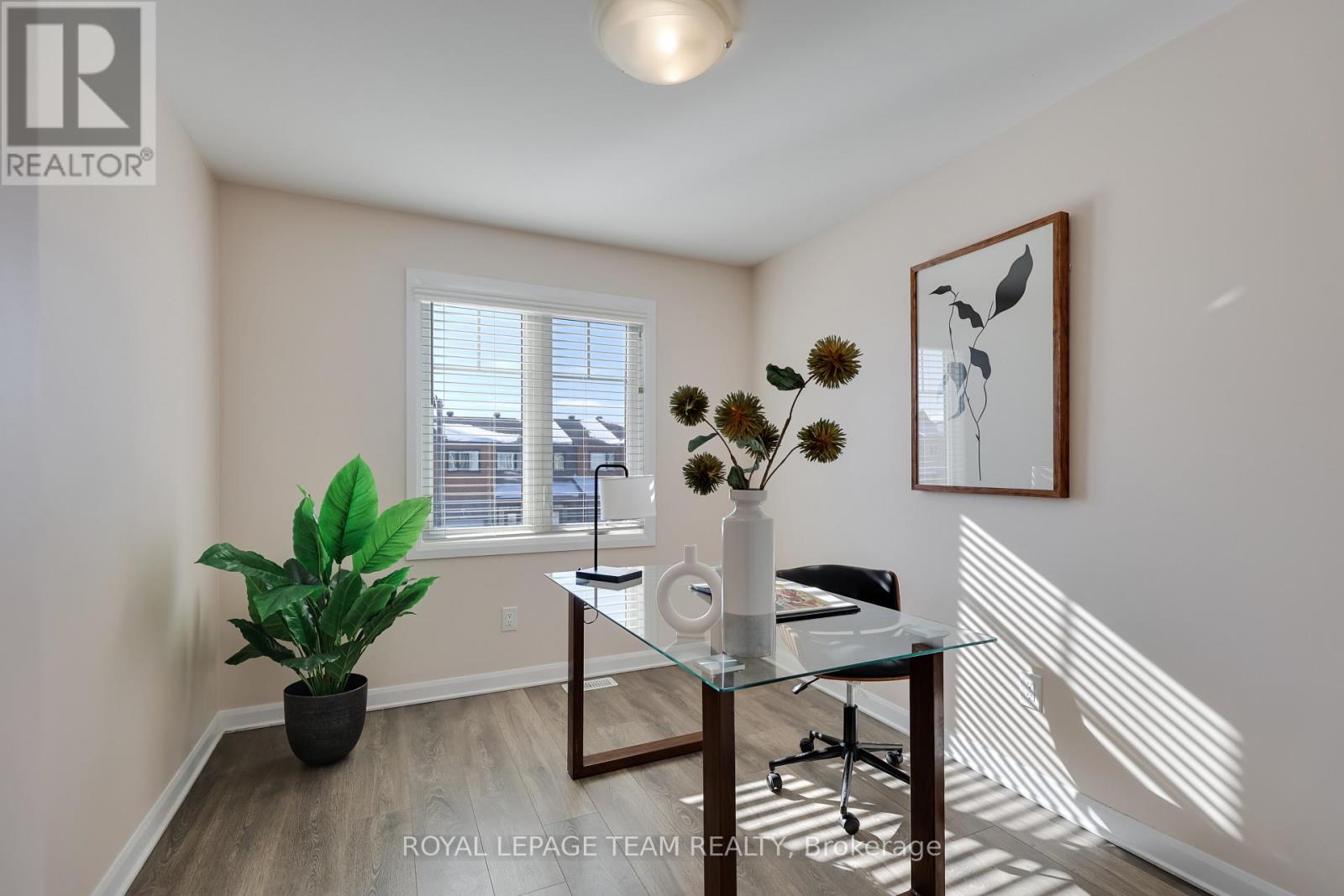 1021 Speedvale Court, Ottawa, Ontario  K2T 0P4 - Photo 37 - X12766494