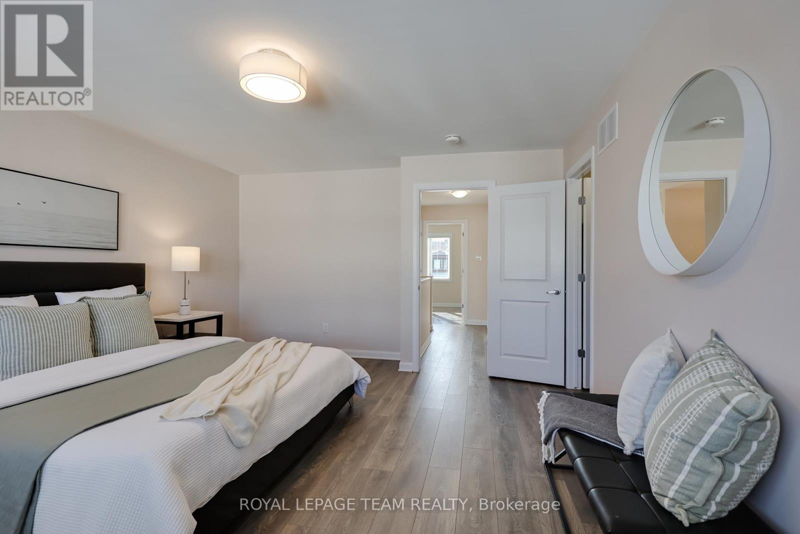 1021 Speedvale Court, Ottawa, Ontario  K2T 0P4 - Photo 33 - X12766494