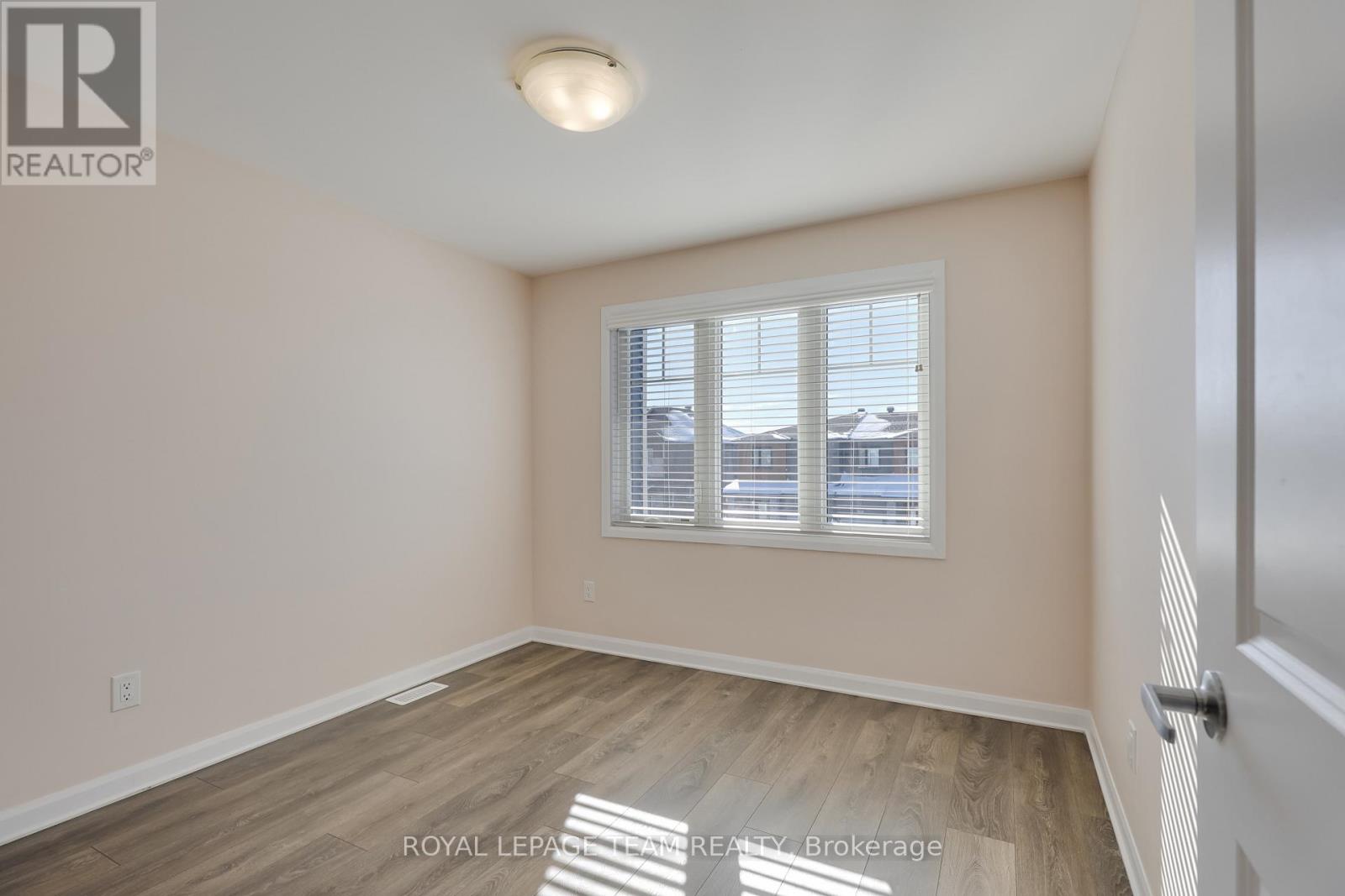 1021 Speedvale Court, Ottawa, Ontario  K2T 0P4 - Photo 40 - X12766494