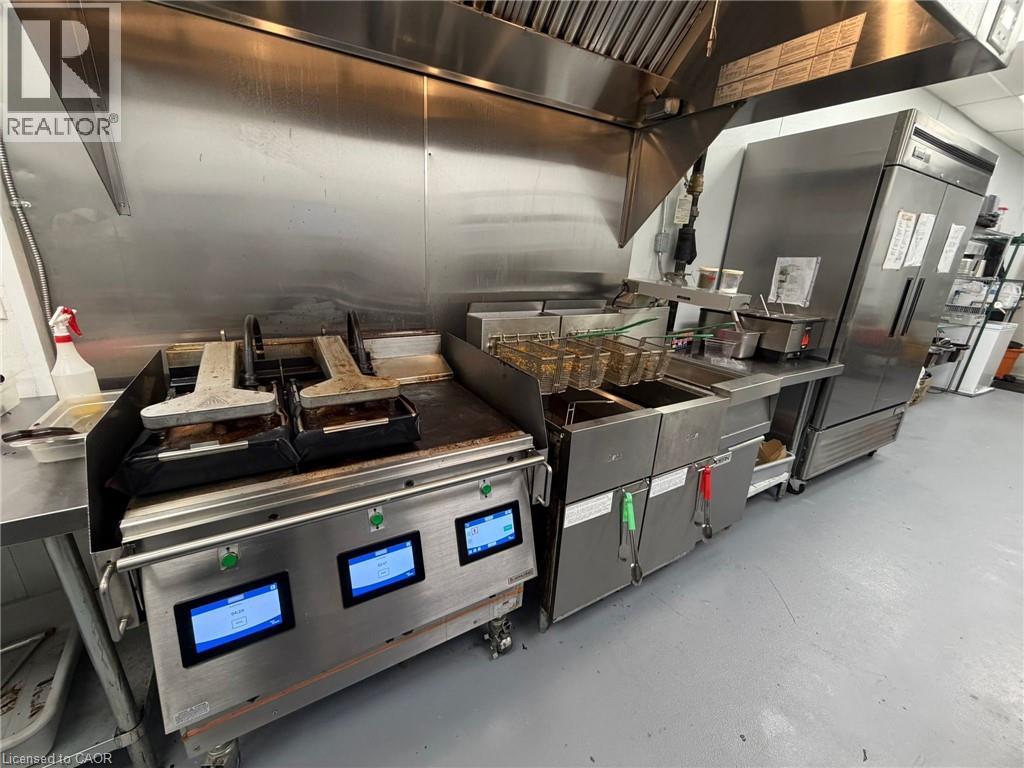 218 Silvercreek Parkway Unit# 12, Guelph, Ontario  N1H 8E8 - Photo 11 - 40803580