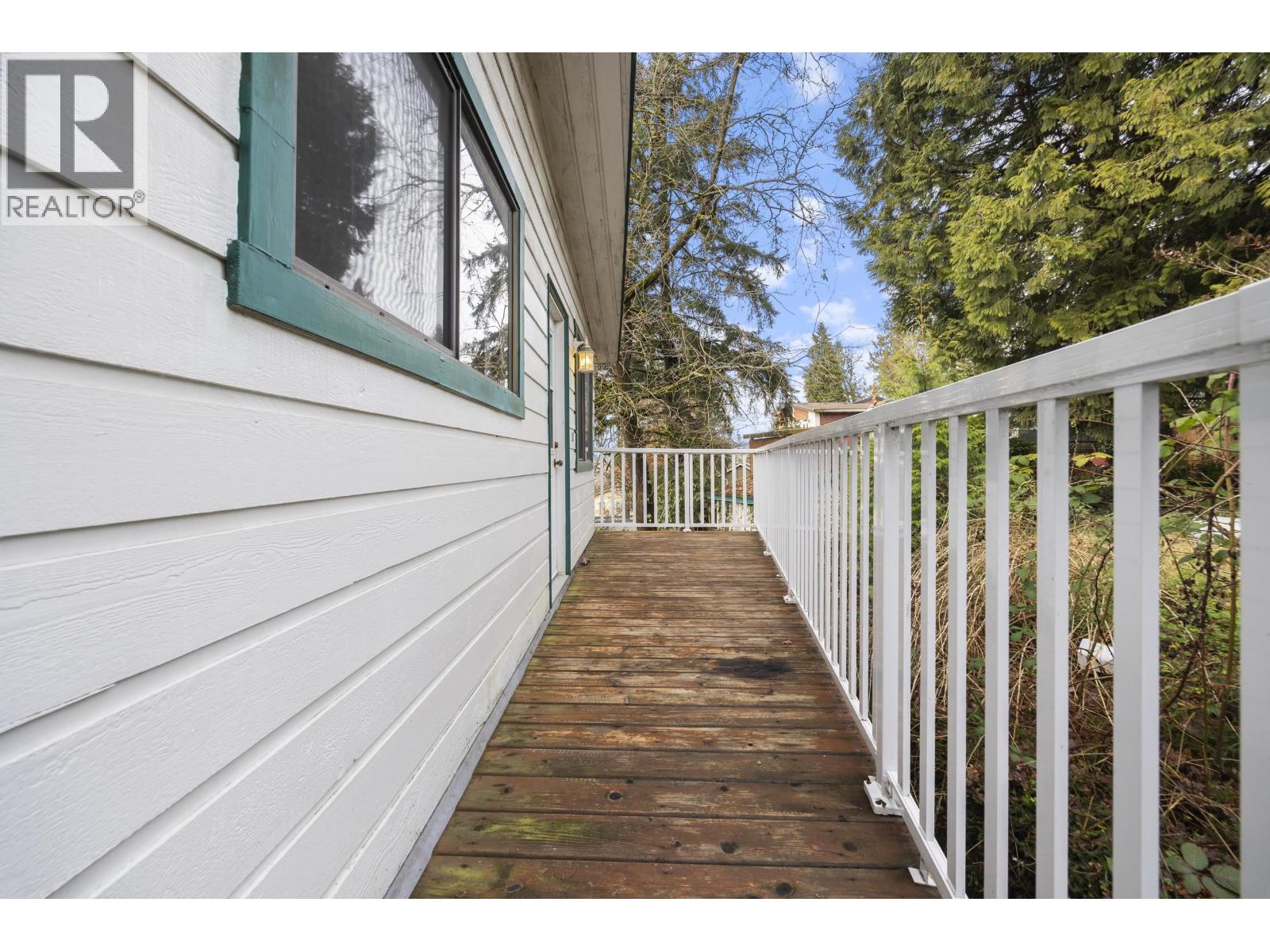 2063 Concord Avenue, Coquitlam, British Columbia  V3K 1K4 - Photo 34 - R3087380