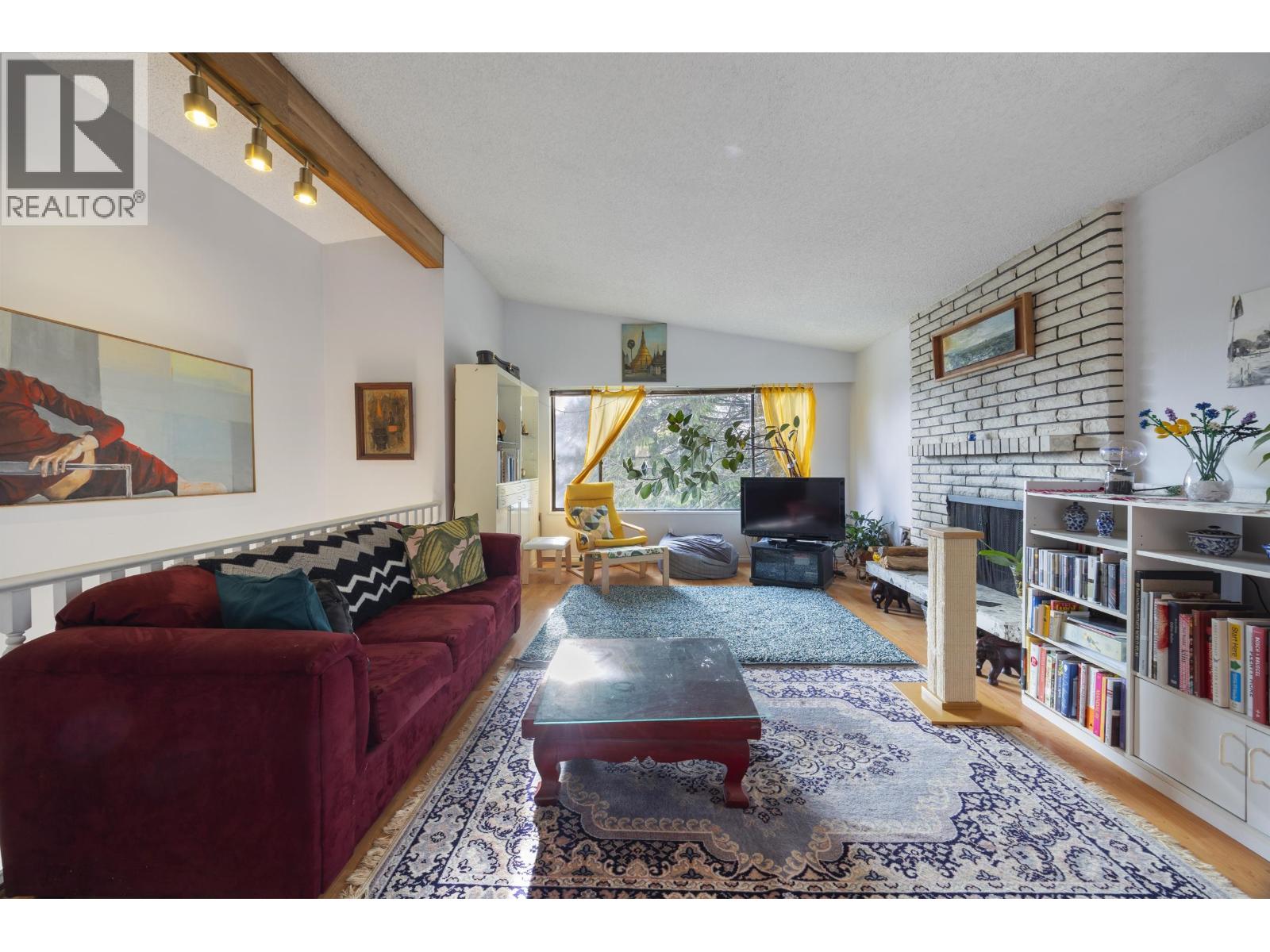 2063 Concord Avenue, Coquitlam, British Columbia  V3K 1K4 - Photo 7 - R3087380