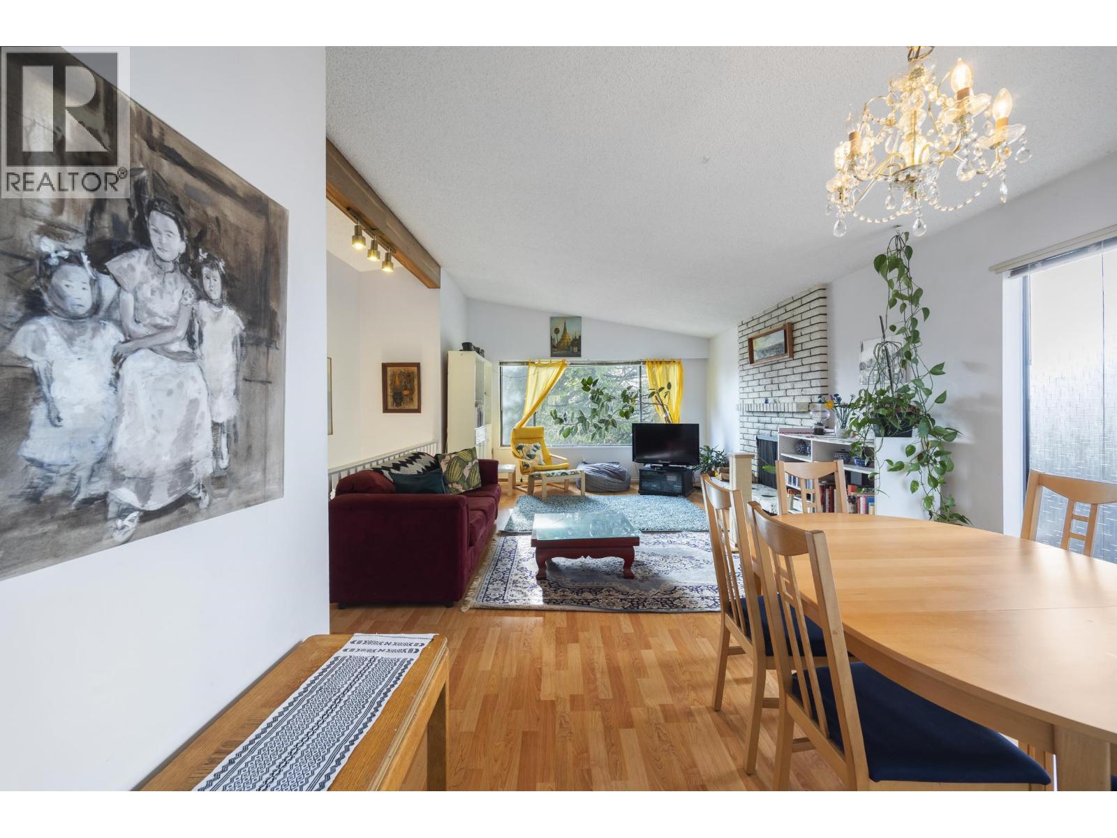 2063 Concord Avenue, Coquitlam, British Columbia  V3K 1K4 - Photo 9 - R3087380