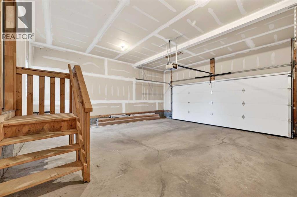 93 Silverado Bank Circle Sw, Calgary, Alberta  T2X 0L1 - Photo 46 - A2281494