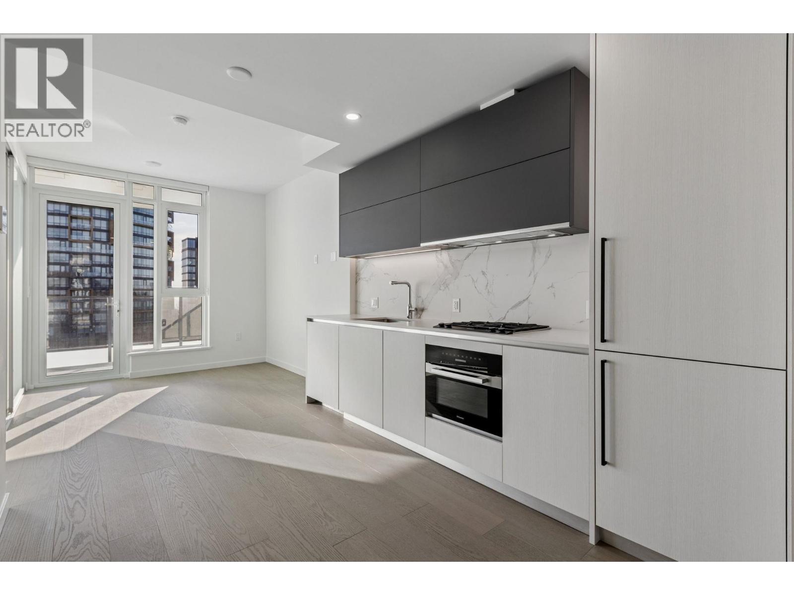 606 8415 Granville Street, Vancouver, British Columbia  V6P 0M2 - Photo 9 - R3087020