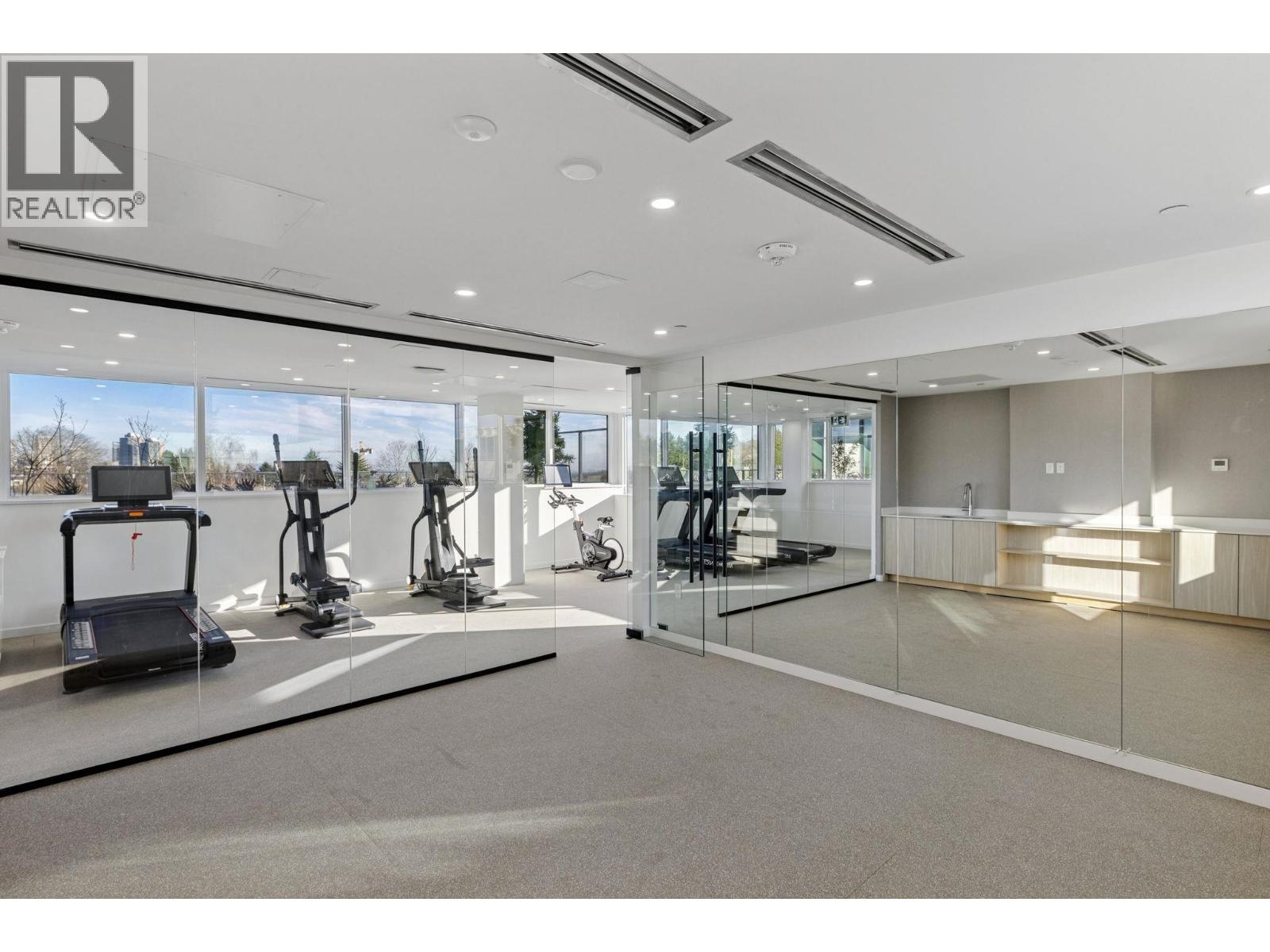 606 8415 Granville Street, Vancouver, British Columbia  V6P 0M2 - Photo 33 - R3087020