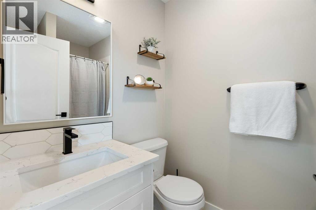 111 Woodside Circle Nw, Airdrie, Alberta  T4B 2J8 - Photo 17 - A2283388