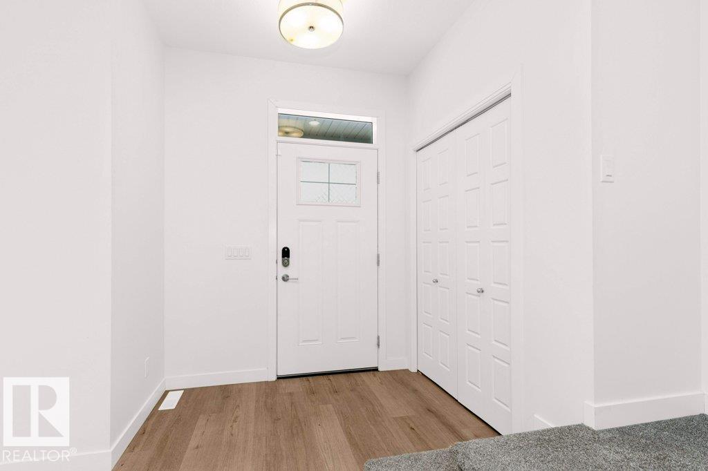 1529 Plum Ci Sw, Edmonton, Alberta  T6X 2Z8 - Photo 5 - E4472564