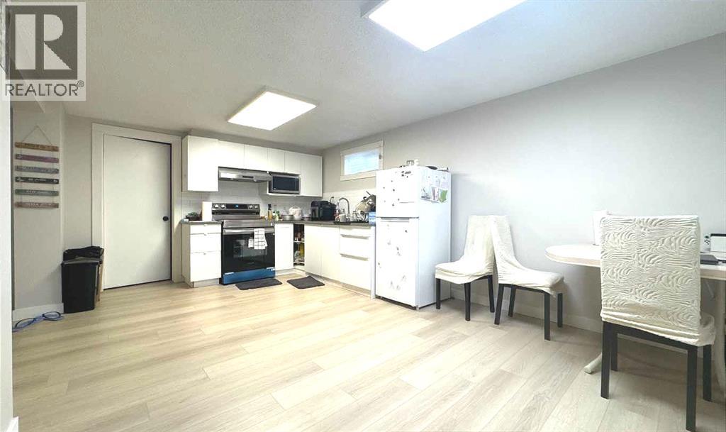 3229 19 Avenue Se, Calgary, Alberta  T2B 0A4 - Photo 16 - A2283817