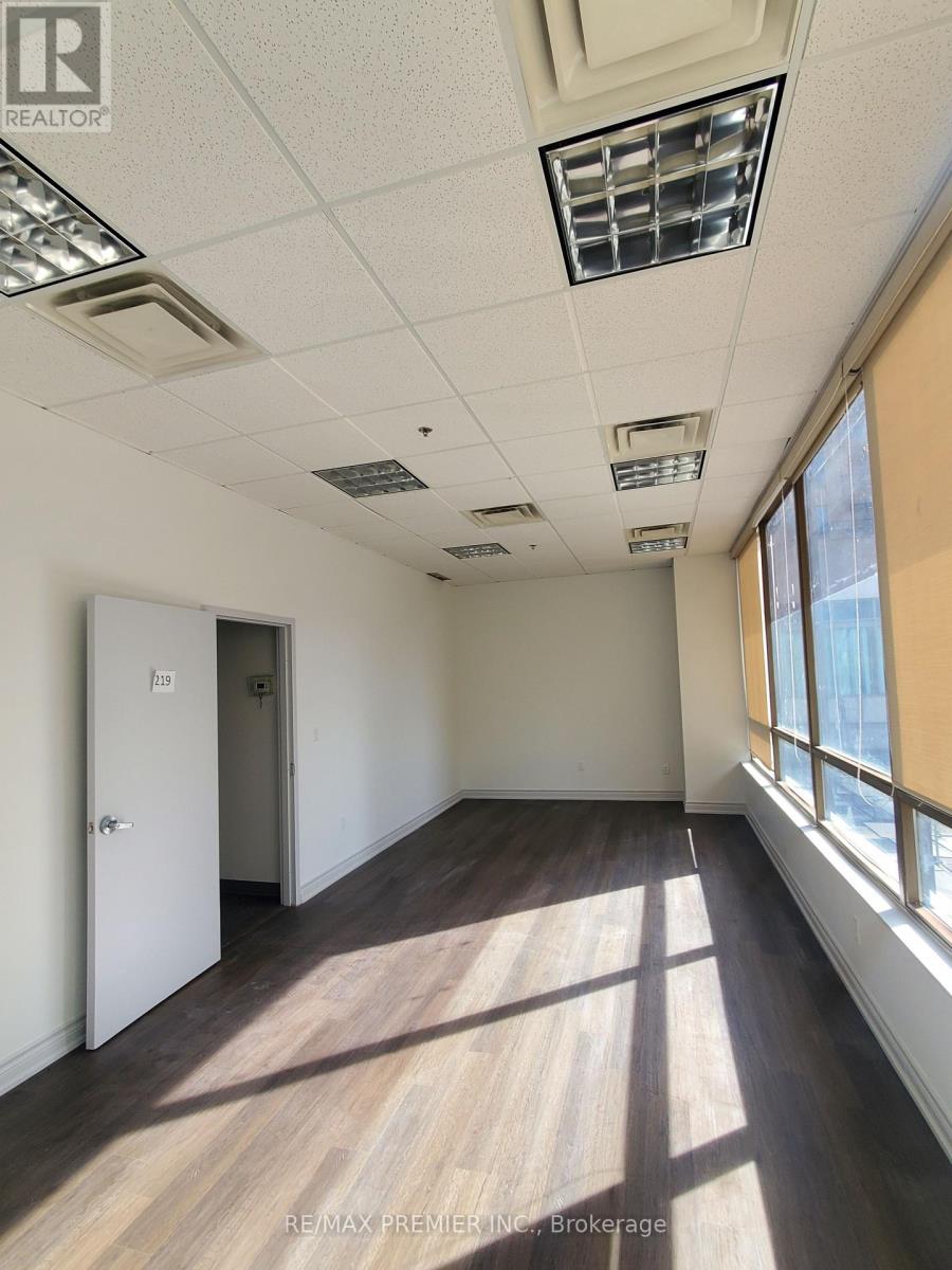 203 - 5231 Yonge Street, Toronto, Ontario  M2N 5P8 - Photo 6 - C12766568