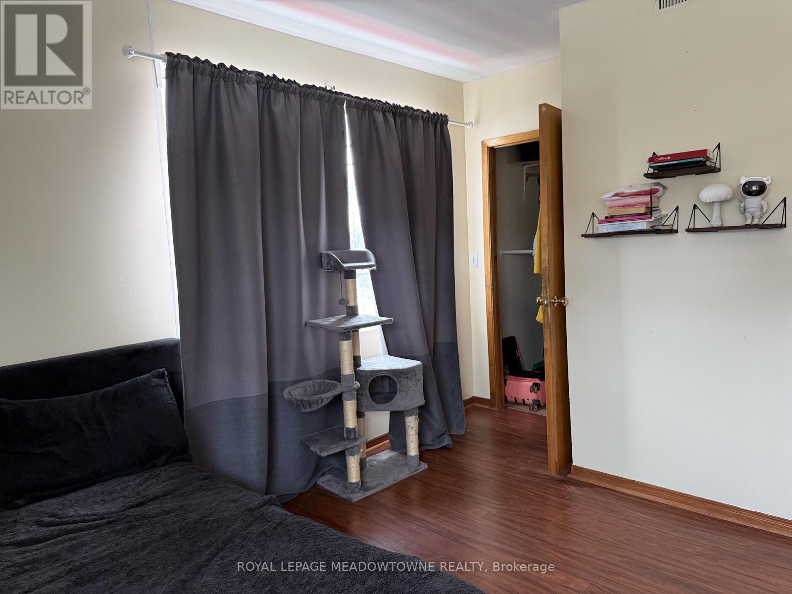 A - 492 Dufferin Street, Toronto, Ontario  M6K 2A5 - Photo 11 - C12766604