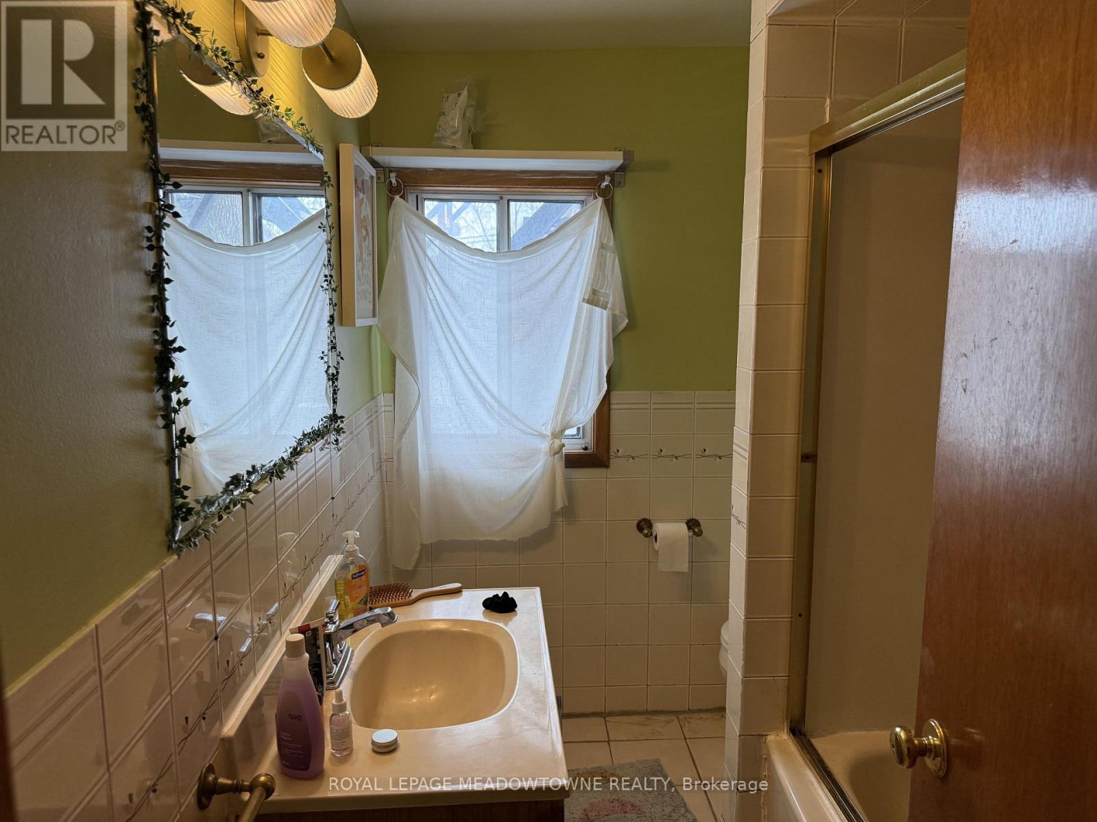 A - 492 Dufferin Street, Toronto, Ontario  M6K 2A5 - Photo 19 - C12766604