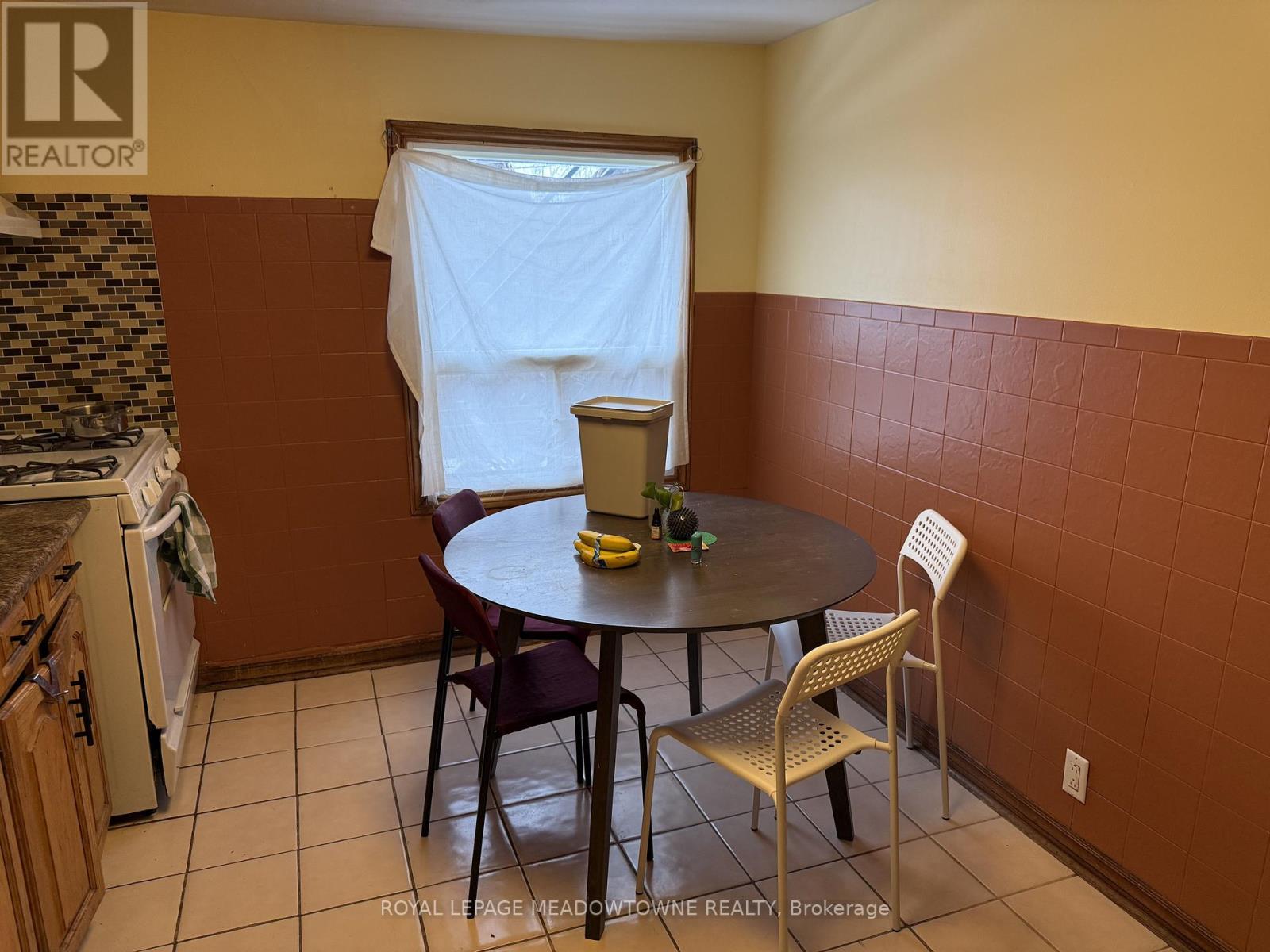 A - 492 Dufferin Street, Toronto, Ontario  M6K 2A5 - Photo 5 - C12766604