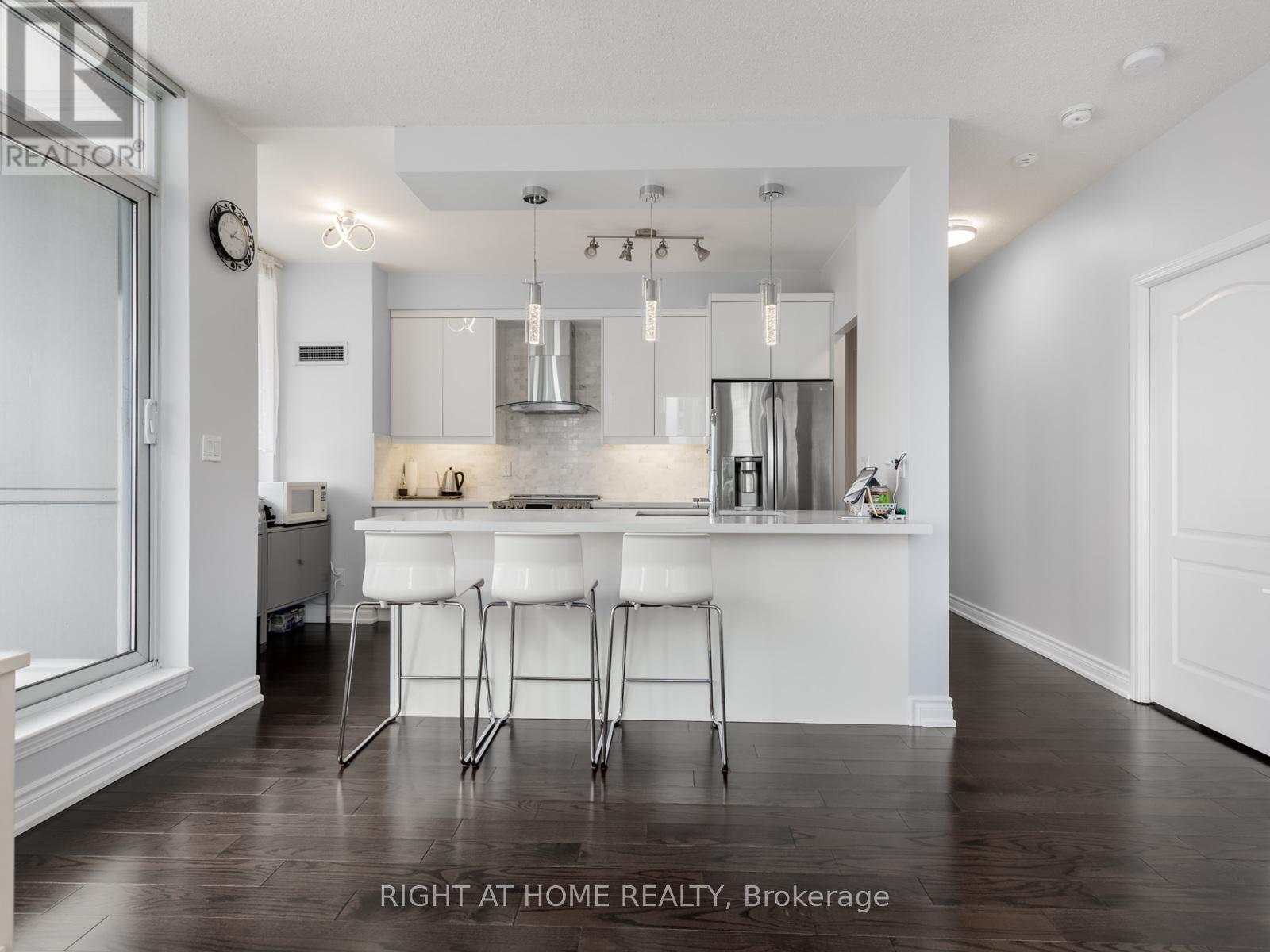 1909 - 8 Rean Drive, Toronto, Ontario  M2K 3B9 - Photo 9 - C12766662