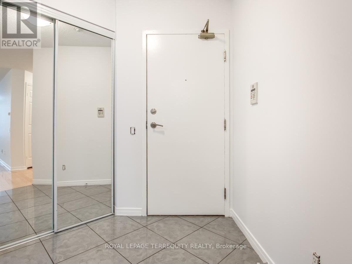 1908 - 33 Empress Avenue, Toronto, Ontario  M2N 6Y7 - Photo 11 - C12766680