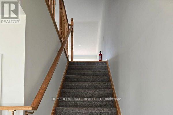 1431 Coral Springs Path, Oshawa, Ontario  L1K 3G1 - Photo 13 - E12766558