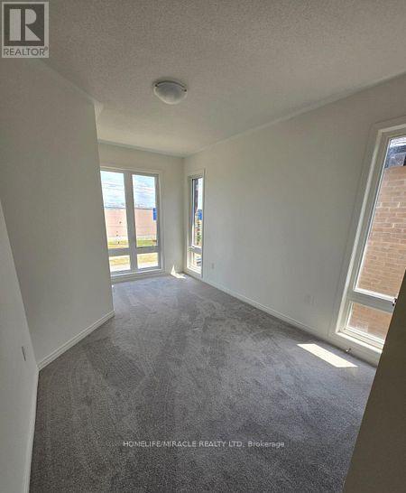 1431 Coral Springs Path, Oshawa, Ontario  L1K 3G1 - Photo 9 - E12766558