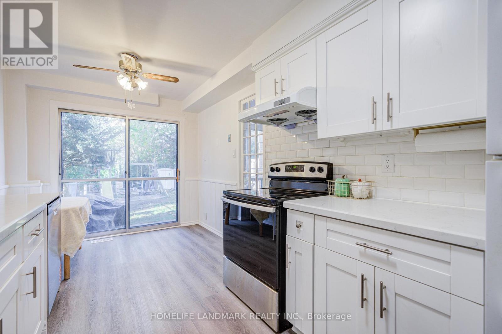 3025 Bridletowne Circle, Toronto, Ontario  M1W 2C9 - Photo 20 - E12766666