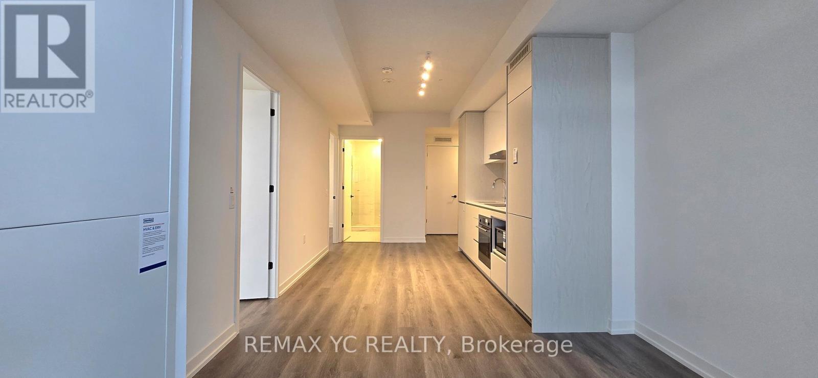 3912 - 28 Interchange Way, Vaughan, Ontario  L4K 0P8 - Photo 4 - N12766562